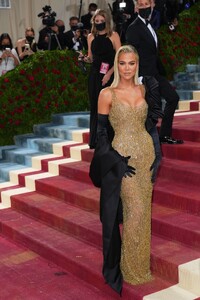 khloe-kardashian-met-gala-2022-4.jpg