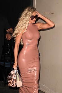khloe-kardashian-night-out-style-west-hollywood-06-02-2022-7.jpg