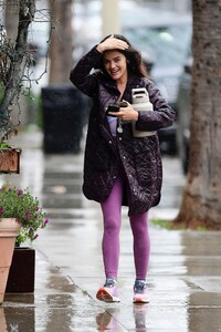 lucy-hale-heads-to-the-gym-in-la-01-14-2023-0.jpg