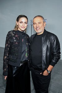 olivia-palermo-elie-saab-fashion-show-in-paris-10-01-2022-0.jpg
