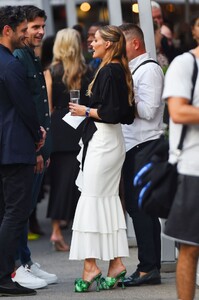 olivia-palermo-nyfw-event-in-new-york-09-14-2022-3.jpg