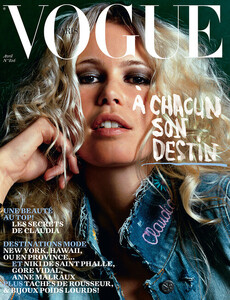 vogue_covers_livre_best_of_couvertures_de_vogue_paris_9_296.jpeg_north_499x_white.jpg
