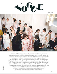 1060666498_VogueUK2012-05-153.thumb.jpg.53564a4fc9c46728f1665679049c6554.jpg