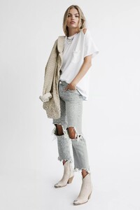 téléchargement - 2023-01-06T020740.092.jpg