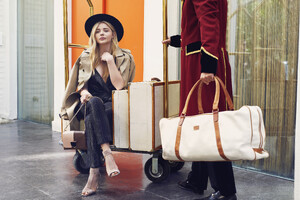 1523021874714_chloe_moretz_jimmy_choo_photoshoot_19.jpg