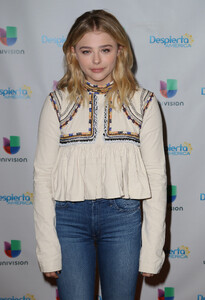 20160505_chloe_moretz_live_on_despierta_america_283129.jpg