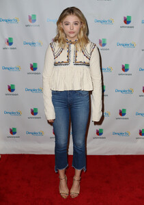 20160505_chloe_moretz_live_on_despierta_america_28829.jpg