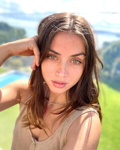 Ana_de_Armas_510.jpg