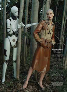 Forces_US_Vogue_September_2015_29.thumb.jpg.6493db60ef0f44a49bffd0f8b33f6393.jpg