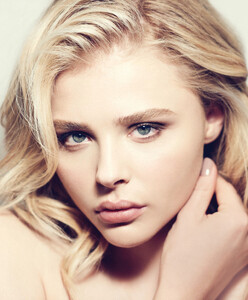 chloe_moretz_modern_luxury_angeleno_9.jpg
