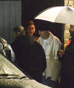 hailey-and-justin-bieber-leaves-chiltern-firehouse-in-london-02-21-2023-6.jpg