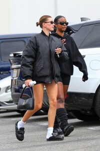 hailey-bieber-and-justine-skye-heading-to-a-gym-in-west-hollywood-02-18-2023-2.jpg