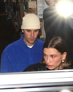 hailey-rhode-bieber-and-justin-bieber-exiting-wally-s-restaurant-in-beverly-hills-02-18-2023-1.jpg