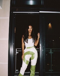 maya-jama-instagram-photos-12-30-2022-3.jpg