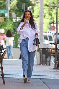 maya-jama-out-in-denim-and-oversized-white-shirt-in-new-york-08-23-2022-5.jpg