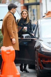 olivia-palermo-leaves-ambroeus-restaurant-in-new-york-02-09-2023-5.jpg