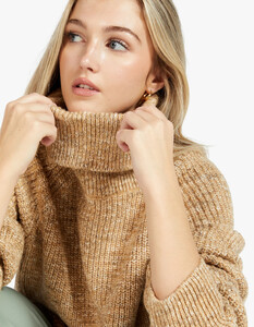 olivia-roll-neck-jumper-camelmulti-sho221000-0496333001651050710.jpg