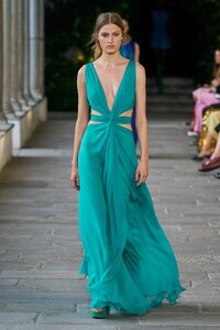 00039-Alberta-Ferretti-Spring-22-RTW-Milan-credit-Daniele-Oberrauch-Gorunway.thumb.jpg.c8142f52f5efbe5262802ac95ee40501.jpg