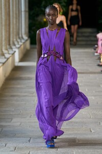 00043-Alberta-Ferretti-Spring-22-RTW-Milan-credit-Daniele-Oberrauch-Gorunway.thumb.jpg.831b46c8563f61fa51eb9def035d1fb6.jpg