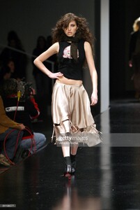 simoneVB f04baldaque-.jpg