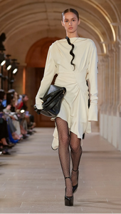 Quin Mora Victoria Beckham Fall 2023 RTW PFW 1.png