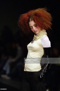 simoneVB f04dinoAlves.jpg