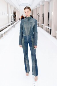 245td4y6756yf5t6u (2).jpg