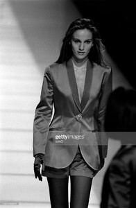 magaliL f91emporioA-1g.jpg