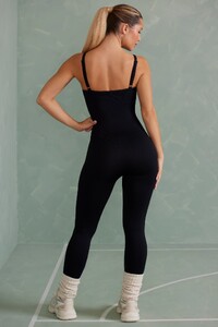 BT0634_5_Black-Jumpsuit_4e5c117d-83de-44c7-912d-ee848c9e9de8.jpg