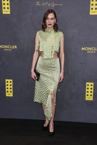 alexa-chung-at-moncler-presents-the-art-of-genius-in-london-02-20-2023-1.jpg