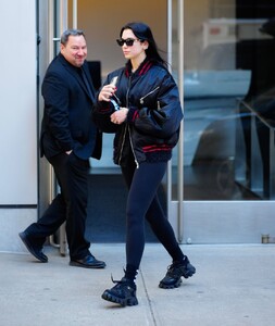 dua-lipa-out-in-new-york-03-08-2023-3.jpg