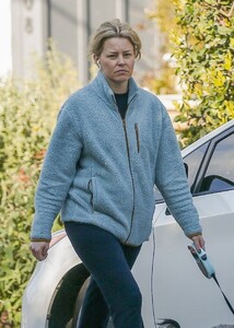 elizabeth-banks-out-with-her-dog-in-west-hollywood-03-16-2023-3.jpg