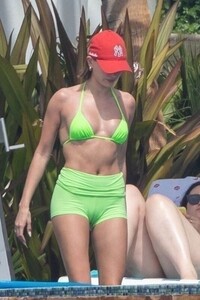 hailey-bieber-in-bikini-on-vacation-in-cabo-san-lucas-02-27-2023-2.jpg