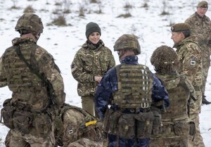 kate-middleton-visit-irish-guards-on-salisbury-plain-in-salisbury-03-08-2023-5.jpg