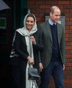 kate-middleton-visits-hayes-muslim-centre-in-hayes-03-09-2023-1.jpg
