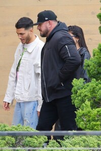 kylie-jenner-and-fai-khadra-leaves-nobu-in-malibu-03-23-2023-3.jpg