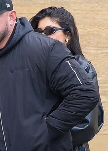 kylie-jenner-and-fai-khadra-leaves-nobu-in-malibu-03-23-2023-5.jpg