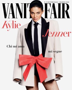 kylie-jenner-in-vanity-fair-magazine-italy-march-2023-9.jpg