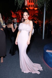 lily-james-2023-vanity-fair-oscar-party-in-beverly-hills-03-12-2023-4.jpg