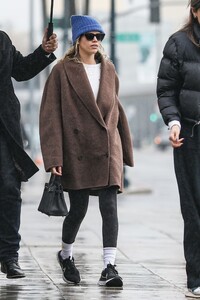 sofia-richie-heading-to-a-spa-in-beverly-hills-03-10-2023-4.jpg