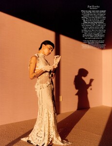 zoe-kravitz-for-w-magazine-february-2023-2.jpg