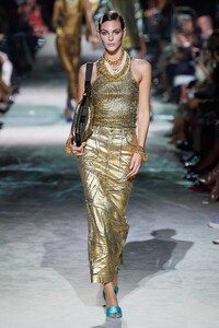 00035-Tom-Ford-Spring-2022-RTW-Credit-FILIPPO-FIOR-GORUNWAY.thumb.jpg.589614cc3a88b2f5ee489da8b7653cb5.jpg
