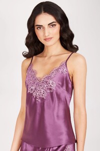 Heather-silk-camisole.thumb.jpg.ef7c254ea4781c16149bfb62c058a9c4.jpg