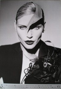 NadjaAuermannSchwarzkopfCalendar0004.thumb.JPG.49014f67a4edfec3769ce71e151e1432.JPG