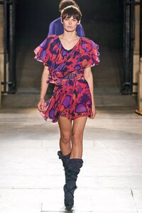 defile-isabel-marant-printemps-ete-2022-paris-look-20.thumb.jpg.d0e5f1e81e805d81ee5fb49f24f10767.jpg