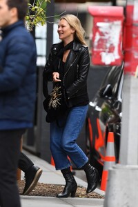 kate-moss-out-and-about-in-new-york-04-28-2023-0.jpg