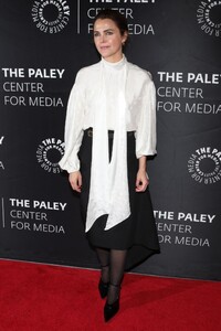 keri-russell-at-10th-anniversary-of-americans-celebration-paley-center-for-media-in-new-york-04-12-2023-5.jpg