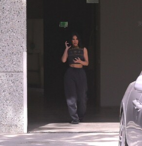 kim-kardashian-leaves-her-office-after-a-photoshoot-in-los-angeles-04-08-2023-6.jpg
