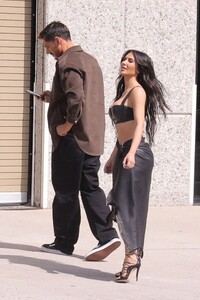 kima-kardashian-chris-appleton-and-mario-dedivanovic-at-her-office-in-calabasas-04-07-2023-4.jpg