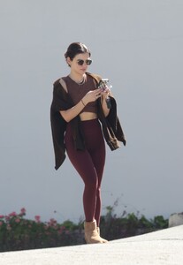 lucy-hale-out-in-west-hollywood-03-26-2023-4.jpg
